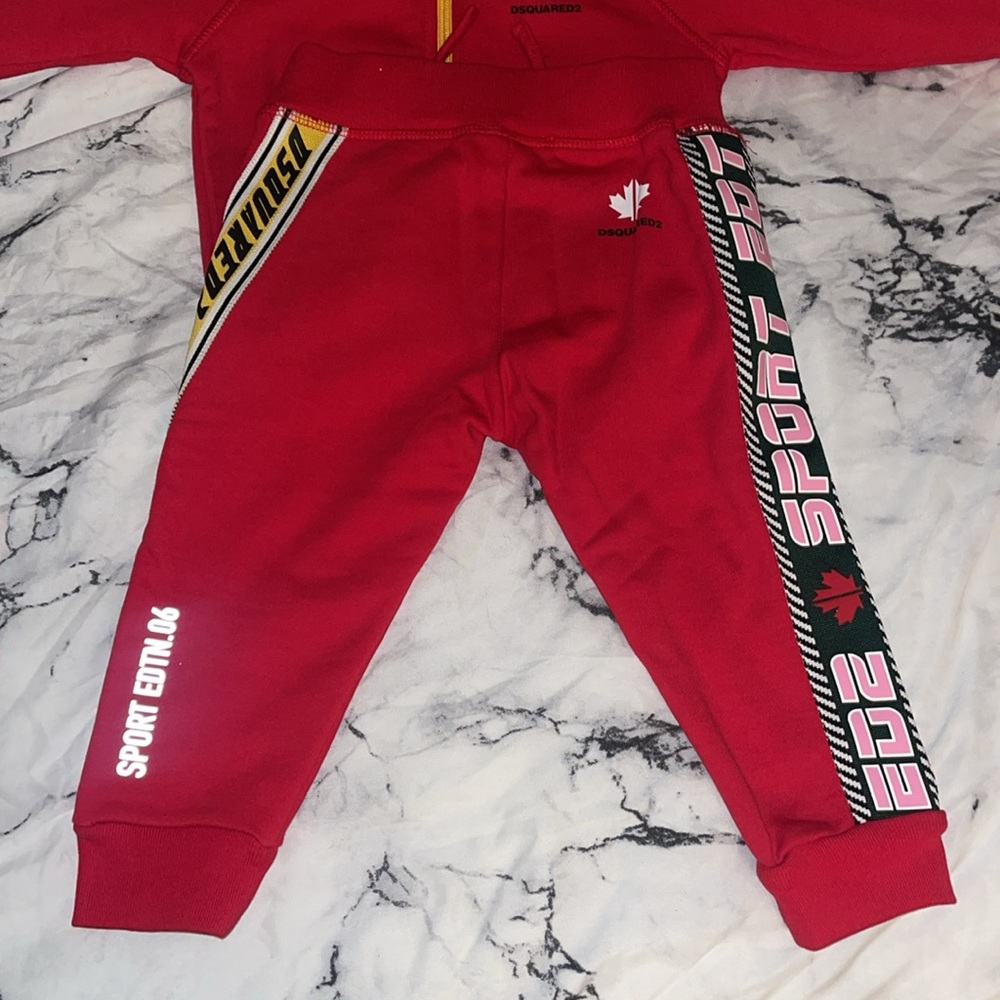 Dsquared Tracksuit - Picture 4 of 9